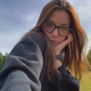 Meet your Posher, Mary-anna